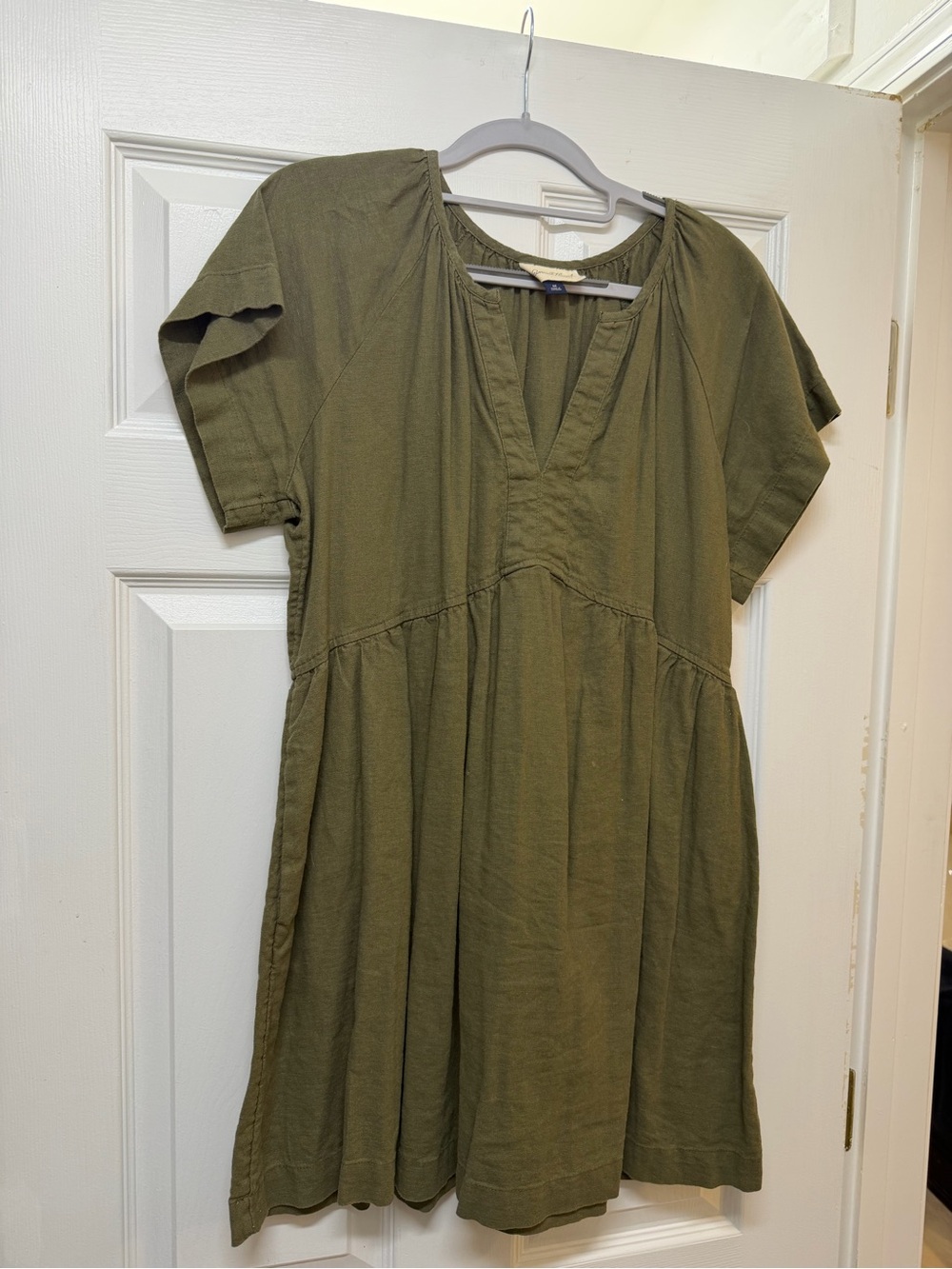 Olive Short Sleeve V-Neck Women's Dress